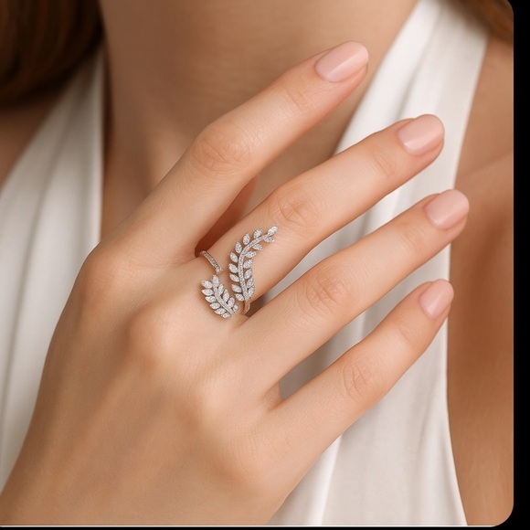 Sterling Silver Diamond Leaf Adjustable Ring  Elegant NWT - Picture 1 of 5